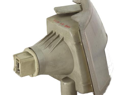 Used Right front indicator Right front indicator OPEL VECTRA A (J89) 2.0 i 4x4 (F19, M19) (129 hp) 28019205 28019205