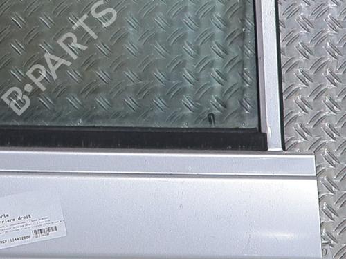Used Right rear door Right rear door HYUNDAI GALLOPER II (JK-01) 2.5 TD intercooler (99 hp) 40032231 40032231