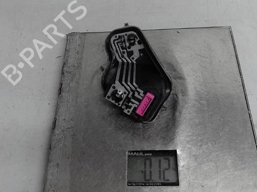 Used Lamp holder RENAULT MEGANE III Grandtour (KZ0/1) 1.9 dCi (KZ0J, KZ0N, KZ1S) (131 hp) 21375755