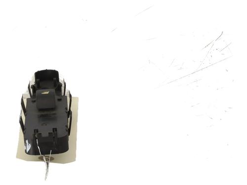 Used Right front window switch Right front window switch 21303646 21303646