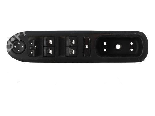 Used Left front window switch PEUGEOT 407 (6D_) 1.6 HDi 110 (6D9HZC, 6D9HYC) (109 hp) 29150234