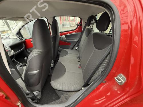 Højre baglygte TOYOTA AYGO (_B1_) 1.0 (KGB10_, KGB10R) | BP21593348C35 