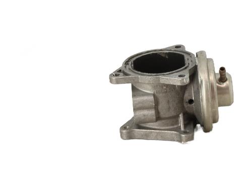 Used Throttle body SEAT LEON (1M1) 1.9 TDI (100 hp) 21372517