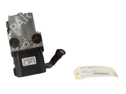 Used ABS pump ABS pump TOYOTA AVENSIS (_T25_) 2.0 D-4D (ADT250_, ADT250R) (126 hp) 32861843 32861843