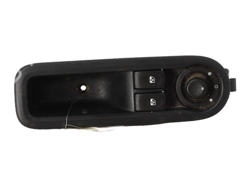 Used Left front window switch RENAULT CLIO III (BR0/1, CR0/1) 1.5 dCi (BR17, CR17) (86 hp) 29398827
