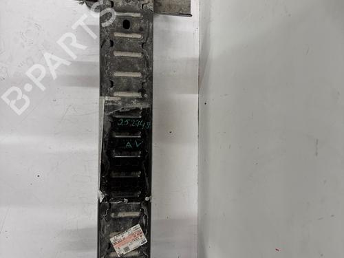 Used Front bumper reinforcement Front bumper reinforcement FORD PUMA (EC_) 1.4 16V (90 hp) 34046586 34046586