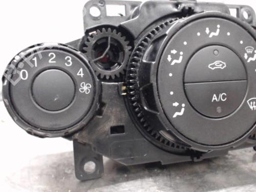 AC Styreenhet / Manøvreringsenhet FORD FIESTA VI (CB1, CCN) 1.25 | BP21305570I5 