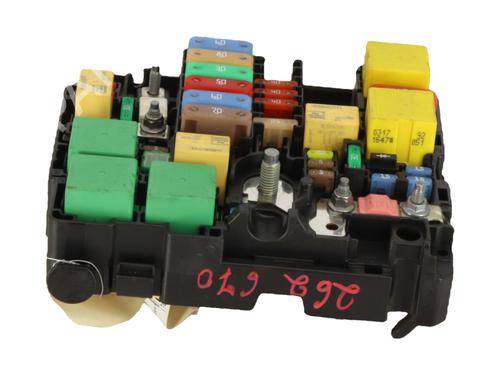 Sikringsdåse Sikringsdåse CITROËN JUMPY III Van (V_) 1.6 BlueHDi 115 (115 hp) 39897228 39897228