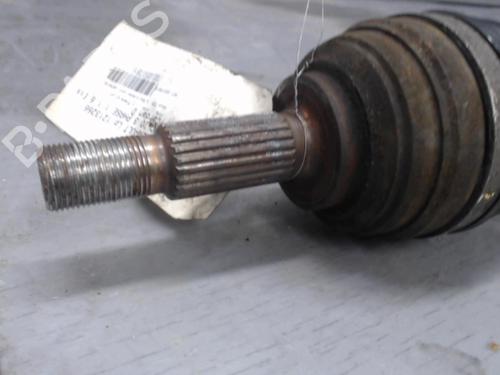 Used Right front driveshaft Right front driveshaft RENAULT CLIO III (BR0/1, CR0/1) 1.6 16V (BR05, BR0B, BR0Y, BR15, BR1J, BR1M, BR1Y, CR0B,... (112 hp) 21314697 21314697