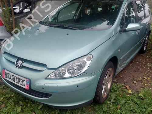 Right taillight PEUGEOT 307 SW (3H) 2.0 16V | BP21884741C35 