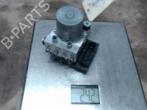 Used ABS pump PEUGEOT 5008 (0U_, 0E_) 2.0 HDi 150 / BlueHDi 150 (150 hp) 21296721