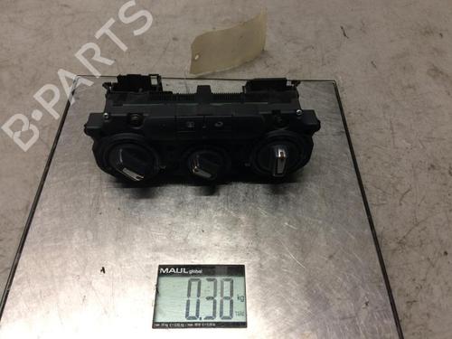 Used Climate control SEAT LEON (1P1) 1.9 TDI (105 hp) 21295137