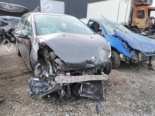 Right front window switch PEUGEOT 208 I (CA_, CC_) 1.4 HDi | BP31051746I26