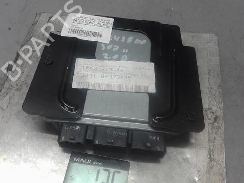 Used Engine control unit (ECU) PEUGEOT 307 CC (3B) 2.0 HDi 135 (136 hp) 21870740