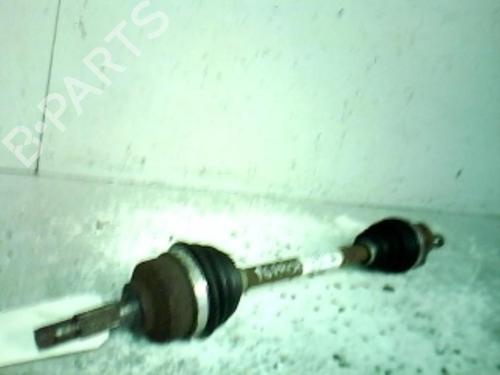 Used Left front driveshaft PEUGEOT 1007 (KM_) 1.4 HDi (68 hp) 21303957
