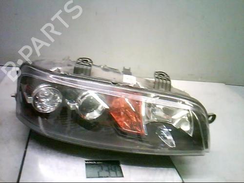 Used Right headlight FIAT PUNTO (188_) 1.2 60 (188.030, .050, .130, .150, .230, .250) (60 hp) 25048414