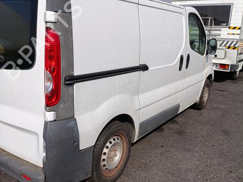 Right headlight RENAULT TRAFIC II Van (FL) 2.0 dCi 90 (FL0H, FL00, FL01, FL0M, FL0P, FL0S) | BP24553918C29 - Image 9