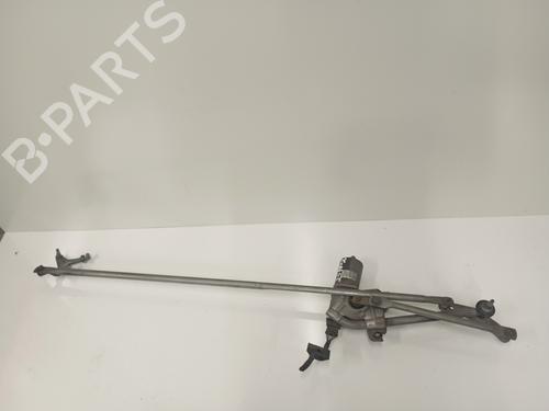 Used Front wiper motor MERCEDES-BENZ A-CLASS (W168) A 170 CDI (168.009, 168.109) (95 hp) 25783965