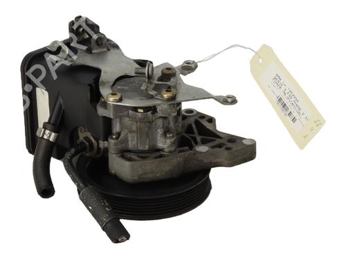 Used Steering pump Steering pump BMW 3 (E46) 318 d (116 hp) 27656751 27656751