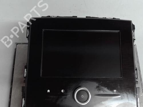 Used Radio RENAULT MEGANE IV Hatchback (B9A/M/N_) 1.2 TCe 100 (B9MS) (100 hp) 21291385