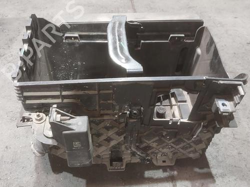 support-renault-trafic-iii-van-fg_-2014-37077407 main image
