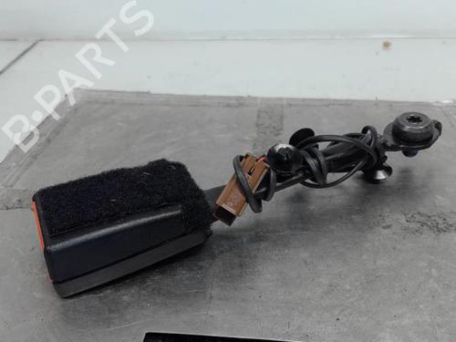 Used Seat buckle FORD FIESTA VII (HJ, HF) 1.5 TDCi (85 hp) 21314892