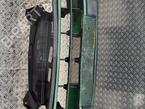 Used Front bumper RENAULT MEGANE I (BA0/1_) 1.6 16V (BA04, BA0B, BA11, BA1J, BA16, BA19, BA1K, BA1V,... (107 hp) 32092959