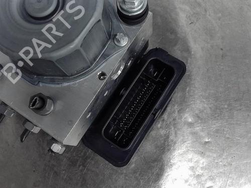 Used ABS pump RENAULT CLIO IV (BH_) 1.5 dCi 90 (90 hp) 21315690