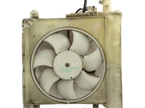 Used Radiator fan Radiator fan TOYOTA AYGO (_B4_) 1.0 (KGB40) (69 hp) 33848893 33848893
