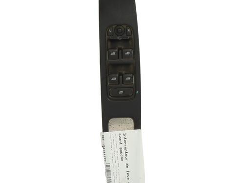 Used Left front window switch Left front window switch VOLVO V60 I (155) D3 (136 hp) 33875467 33875467