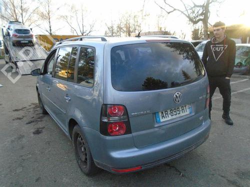 Radio VW TOURAN (1T1, 1T2) 2.0 TDI 16V | BP21308149E6 