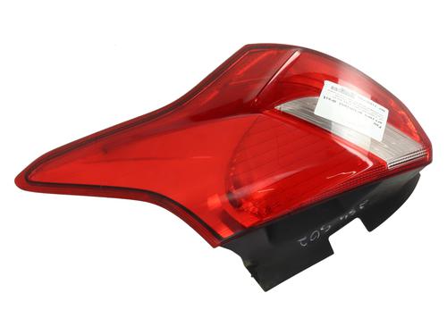 Used Right taillight FORD FOCUS III 2.0 TDCi (115 hp) 31051776