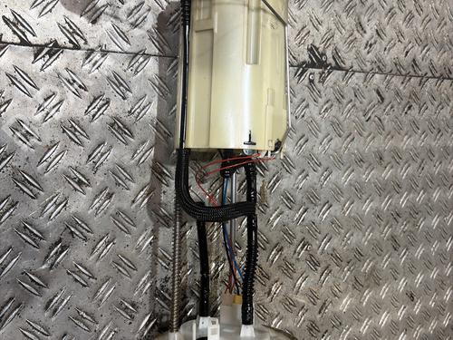 Fuel pump PEUGEOT BOXER Van 2.2 HDi 100 | BP39018382M76 - Image 2