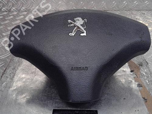 Used Driver airbag PEUGEOT 5008 (0U_, 0E_) 1.6 BlueHDi 120 (120 hp) 21887305