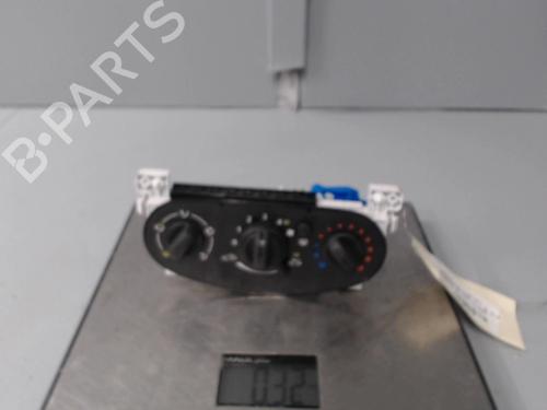 Commande Chauffage DACIA DUSTER (HS_) 1.5 dCi (HSAJ) (90 hp) 21313424