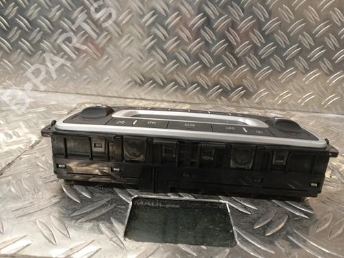 Climate control RENAULT MEGANE III Hatchback (BZ0/1_, B3_) 1.5 dCi (BZ09, BZ0D, BZ1W, BZ29, BZ14) | BP22362262I5 
