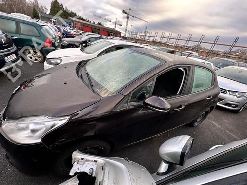 Seat buckle PEUGEOT 208 I (CA_, CC_) 1.4 HDi | BP21371447I32 