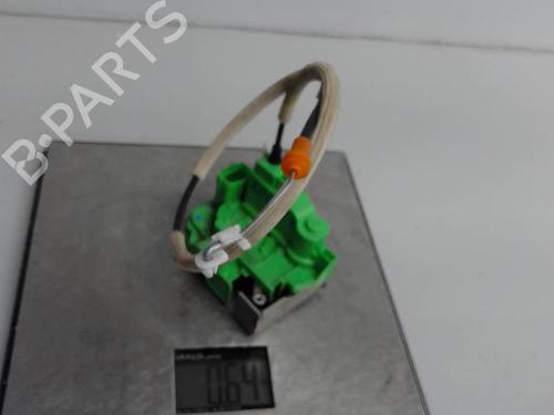 Used Front right lock ALFA ROMEO MITO (955_) 1.3 MultiJet (955AXP1A, 955AYC1A) (95 hp) 21370291