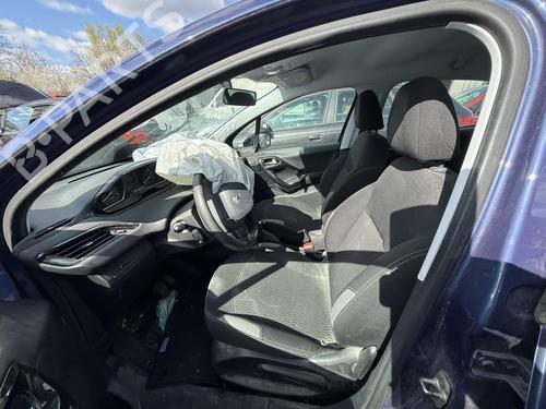 Left mirror PEUGEOT 208 I (CA_, CC_) 1.6 HDi / BlueHDi 75 | BP24644178C26