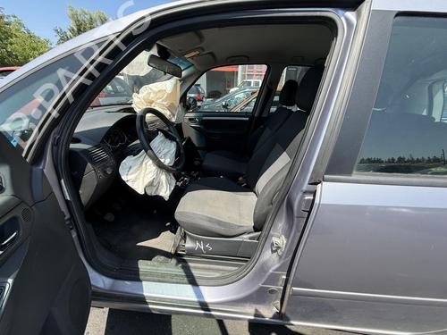 Brugte OPEL MERIVA A MPV (X03) 1.8 (E75) 2824865