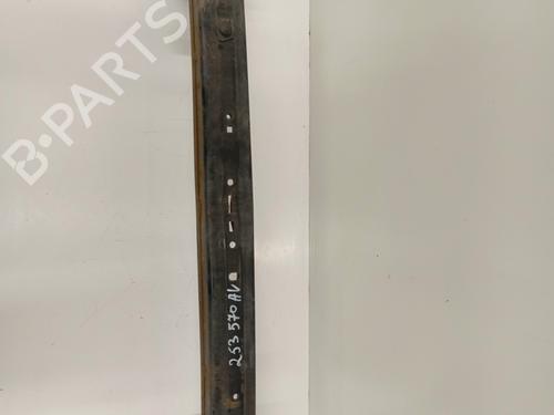 Used Front bumper reinforcement FORD FIESTA V (JH_, JD_) 1.4 16V (80 hp) 29222673