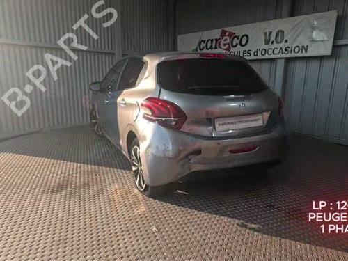 Dashboard PEUGEOT 208 I (CA_, CC_) 1.2 PureTech 82 | BP33796700C46 - Image 20