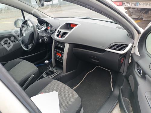 Hattehylle PEUGEOT 207 (WA_, WC_) 1.6 HDi | BP30909545C85