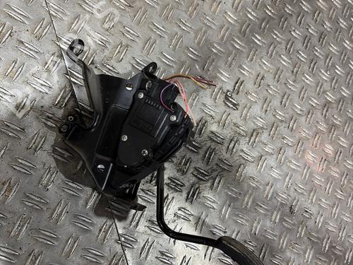 Pedal RENAULT TRAFIC II Van (FL) 2.0 dCi 90 (FL0H, FL00, FL01, FL0M, FL0P, FL0S) | BP38563186I4 - Image 4