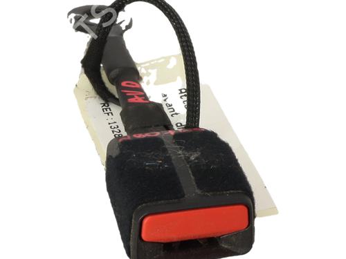 Used Seat buckle Seat buckle PEUGEOT 2008 II (UD_, US_, UY_, UJ_, UR_, UC_) 1.2 PureTech 130 (USHNS, URHNS) (130 hp) 39172687 39172687
