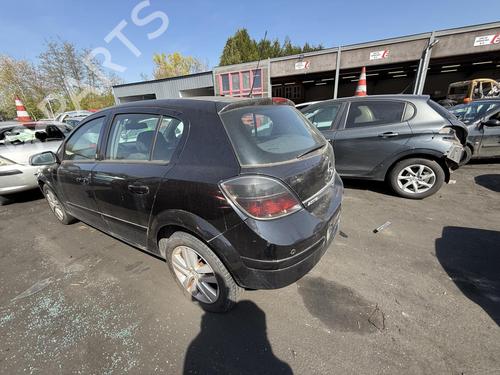 Right front window motor OPEL ASTRA H (A04) 1.7 CDTI (L48) | BP24978903E20 