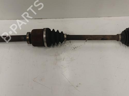 Used Right front driveshaft OPEL VIVARO A Van (X83) 2.0 CDTI (F7) (114 hp) 28441242