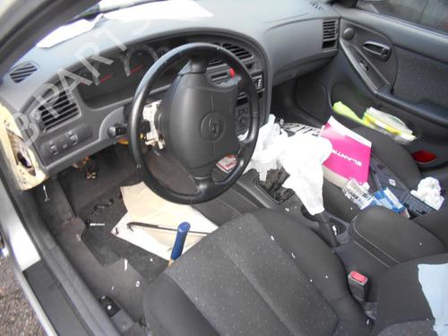 Right front window motor HYUNDAI ELANTRA III Saloon (XD) 2.0 CRDi | BP21368719E20 