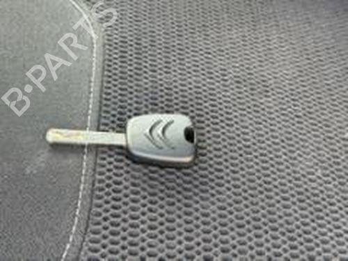 Rear bumper CITROËN DS3 (SA_) 1.6 HDi 110 | BP30861271C8 