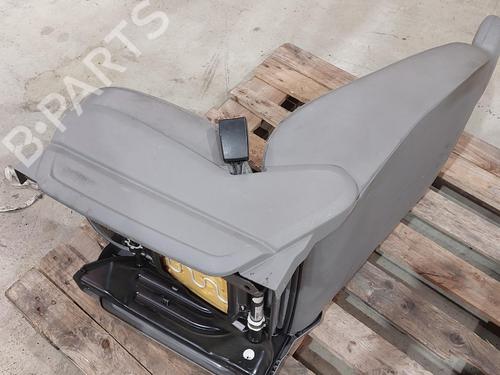 Right front seat VW CRAFTER 30-50 Van (2E_) 2.5 TDI | BP33453131C16 - Image 6